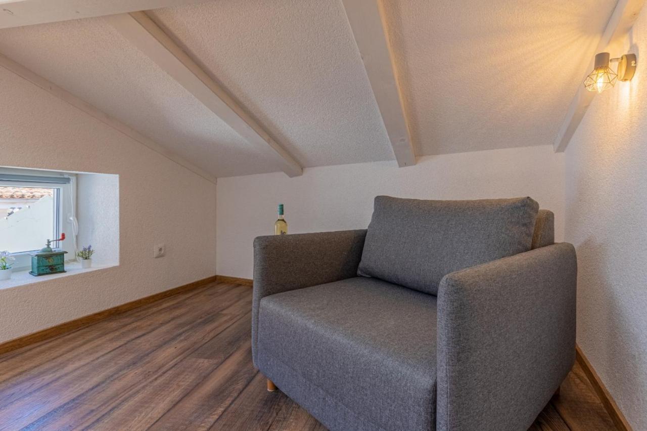 Apartments Rose Црес Экстерьер фото